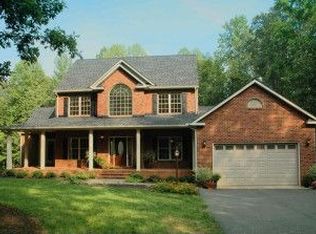 10351 Dutchess Ln, Amelia Court House, VA 23002