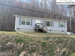 1567 Claybank Rd, West Jefferson, NC 28694