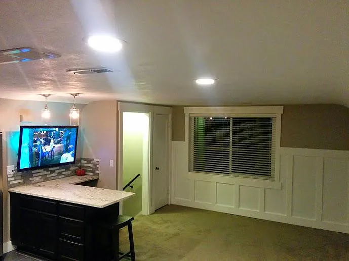 2263 S 1700 E — Photo 14