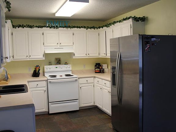 4th image of 9526 Parker Place Dr