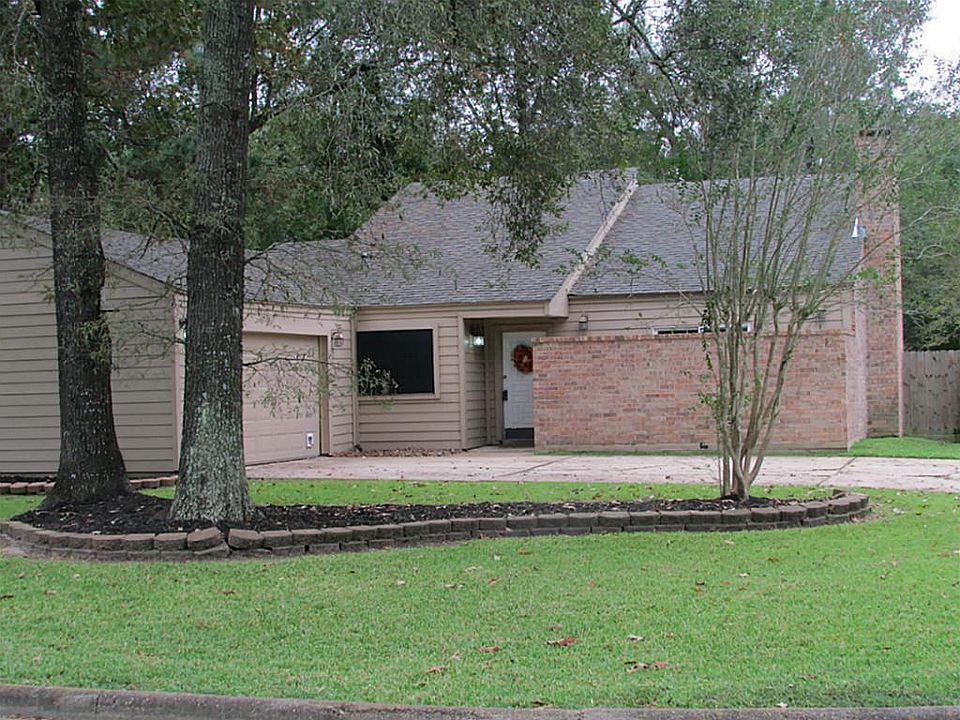 1st image of 16151 Spinnaker Dr