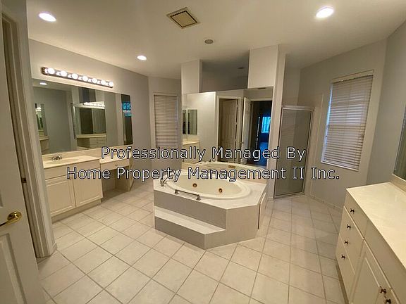 3rd image of 4532 SW La Paloma Dr