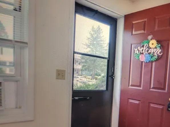 814 Court St APT F, Keene, NH 03431