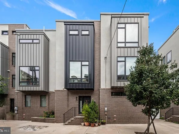 105 Alter St, Philadelphia, PA 19147