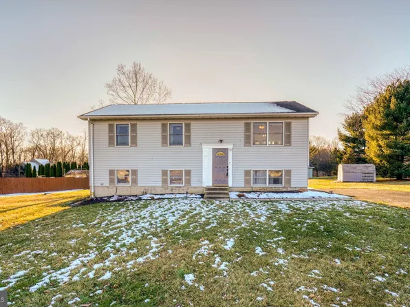 49 Topeka Rd, Conowingo, MD 21918