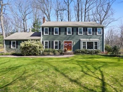 16 Wehrli Rd, Long Valley, NJ, 07853