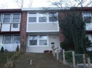 121 Rolling Way, Peekskill, NY 10566
