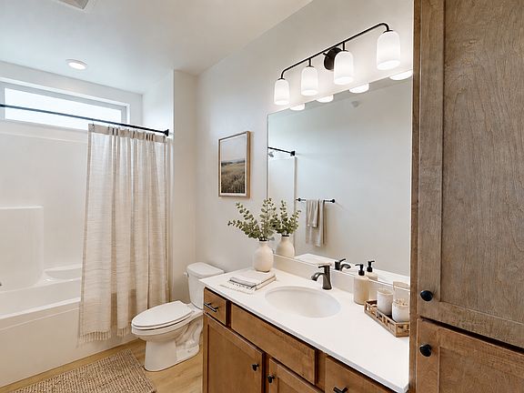 5th image of 3206 University Blvd #103