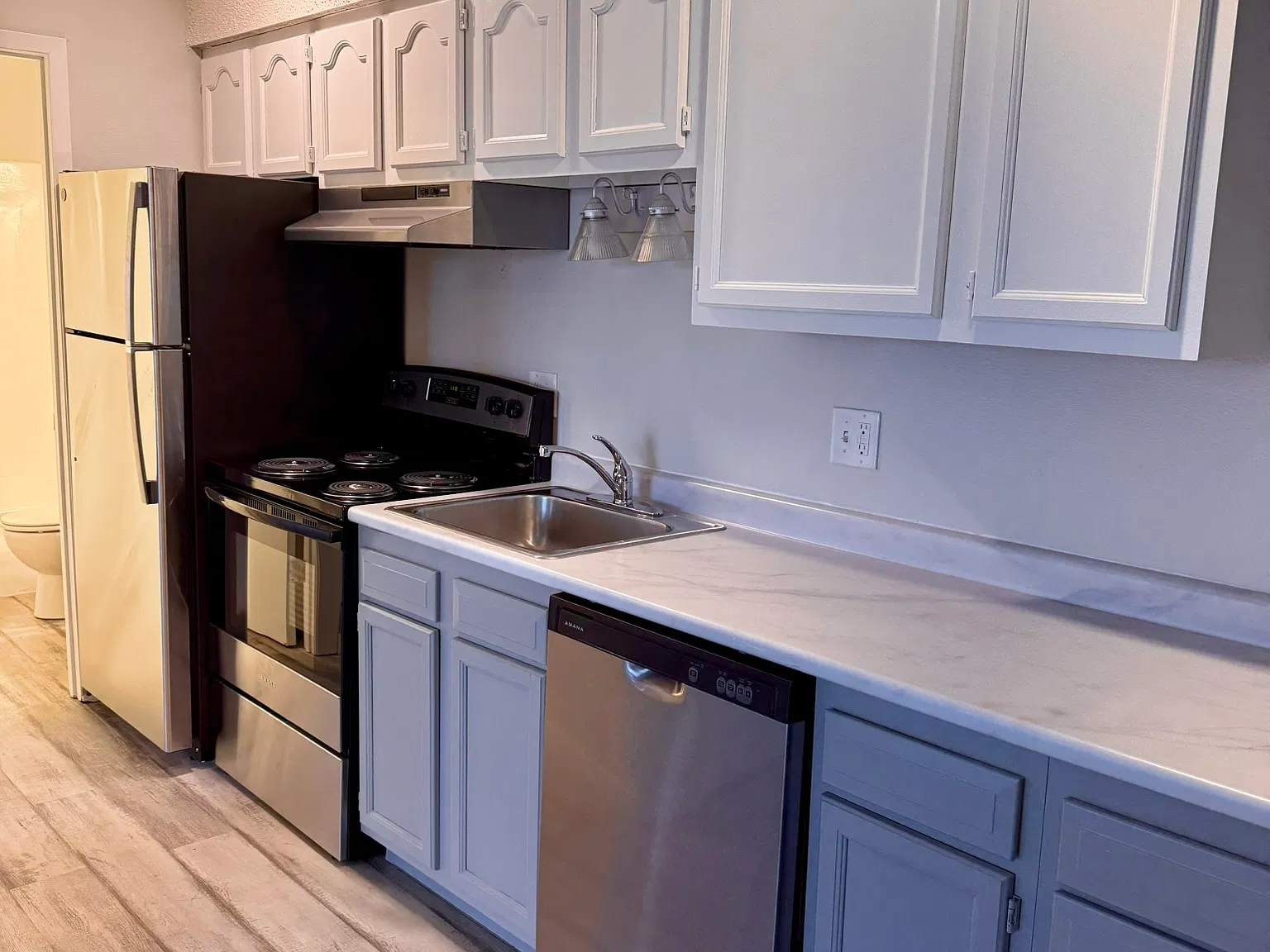 1 bed, $1,034 — Photo 2