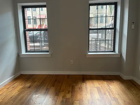 Rented by RENTBK LLC | media 17