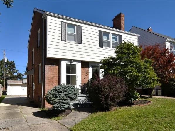 4441 Baintree Rd, University Heights, OH 44118