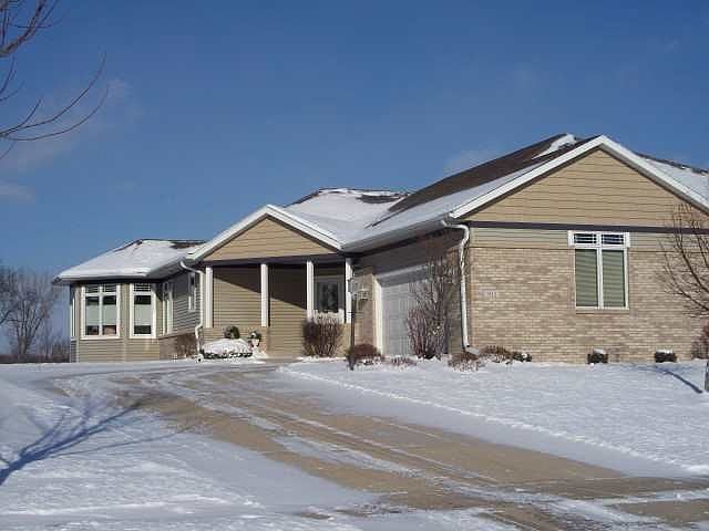 1st image of 1812 Meadow Dr #1812