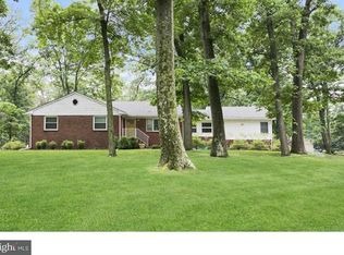 192 Emerson Rd, Somerset, NJ 08873