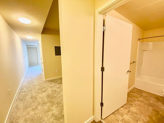 3rd image of 10686 NE 10th St #C209