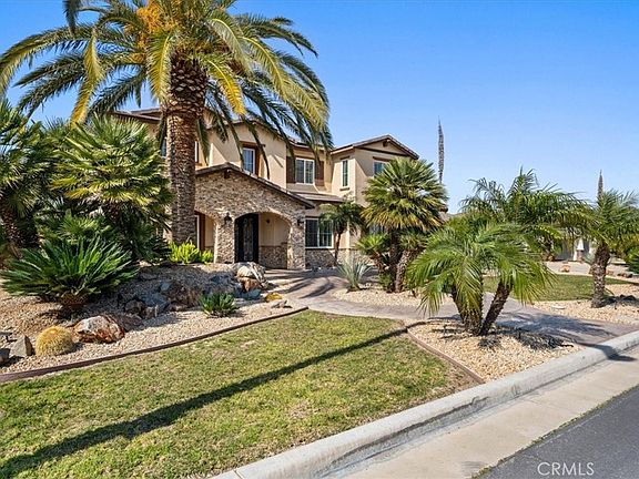 3rd image of 4725 Eagle Ridge Ct