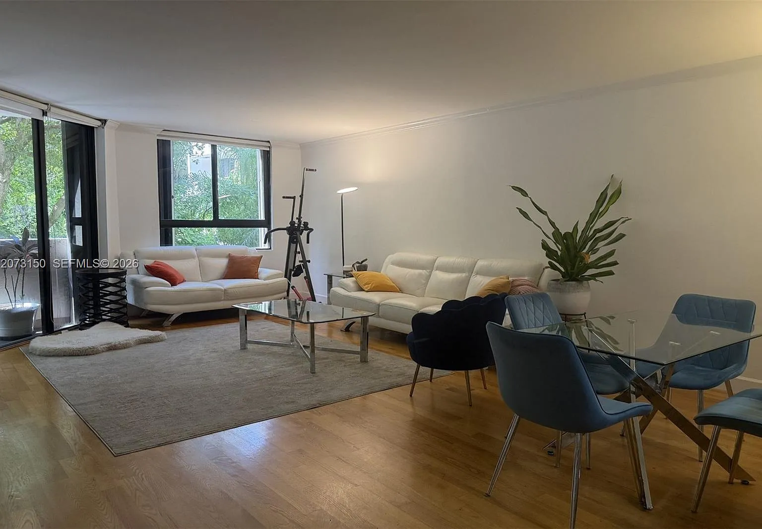 141 Crandon Blvd — Photo 1
