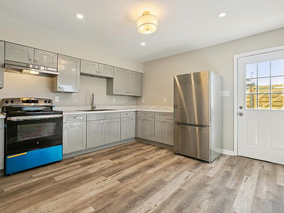 4th image of 1124 Tallow Tree Ln Unit 20