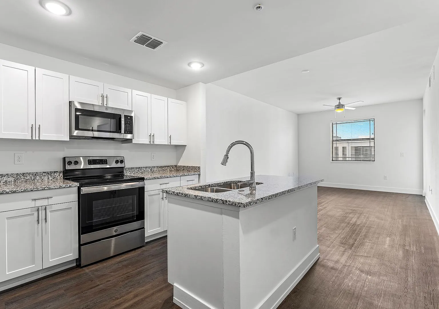 Cape Southwest 55+ Apartment Community — Photo 3