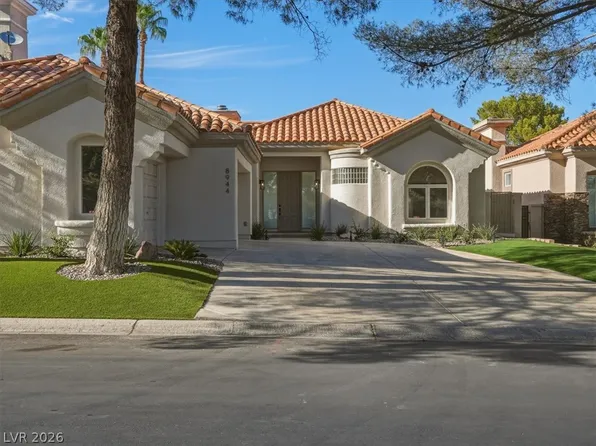 8944 Rainbow Ridge Dr, Las Vegas, NV 89117
