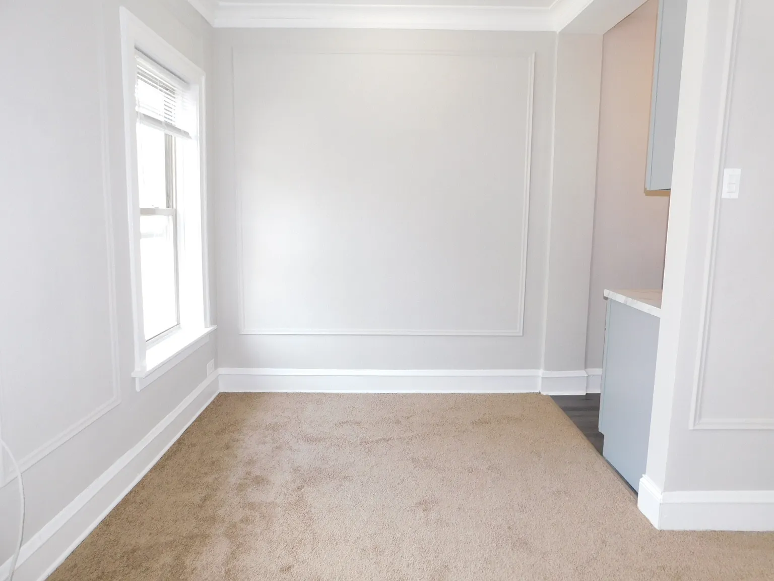 725 Washington St — Photo 4