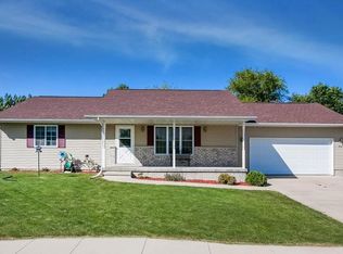 820 E Liberty St, Anamosa, IA 52205