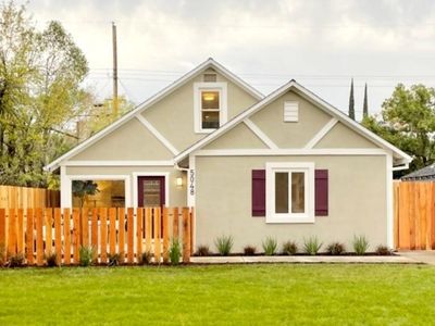 5048 9th Ave, Sacramento, CA, 95820