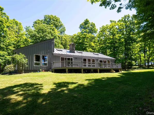 436 Schoolhouse Road #62, Austerlitz, NY 12017