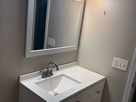3rd image of 2353 Nebraska St #7