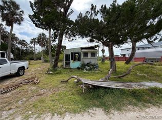 13562 W Brookview Ln, Crystal River, FL 34429