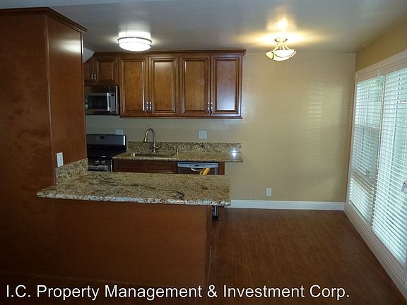 4th image of 415 S Oakland Ave APT 5
