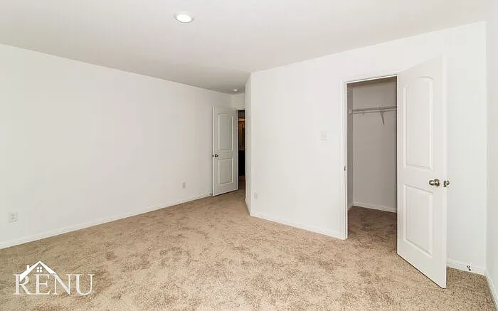 217 Wincanton Ln — Photo 11