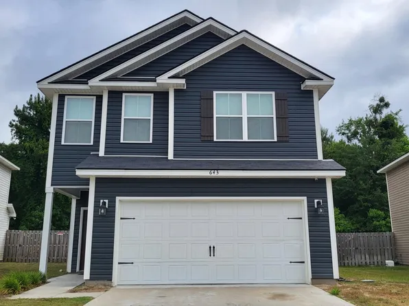 643 Fairview Cir, Hinesville, GA 31313
