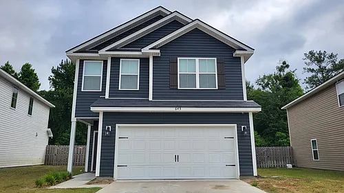 643 Fairview Cir Photo 1