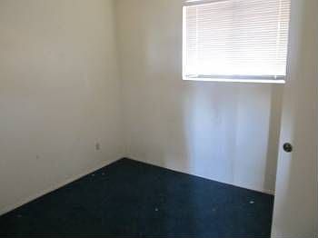 3rd image of 643 E Florian Ave