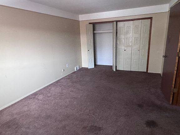 3rd image of 16431 E Ten Mile Rd #101