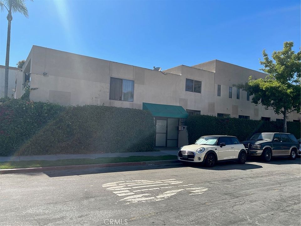 1st image of 1415 E 4th St APT 11