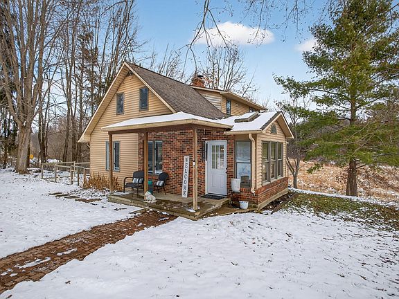 2nd image of 8900 County Farm Rd