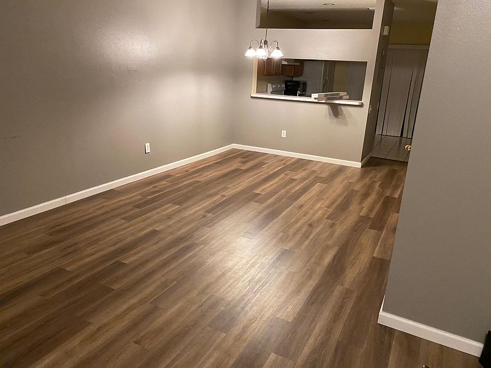1st image of 2233 Lake Woodberry Cir
