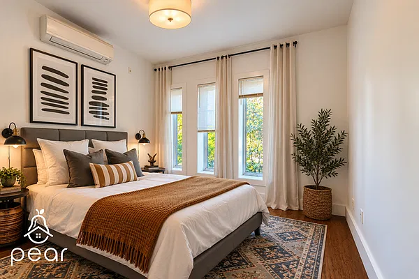 Bedroom, photo 2