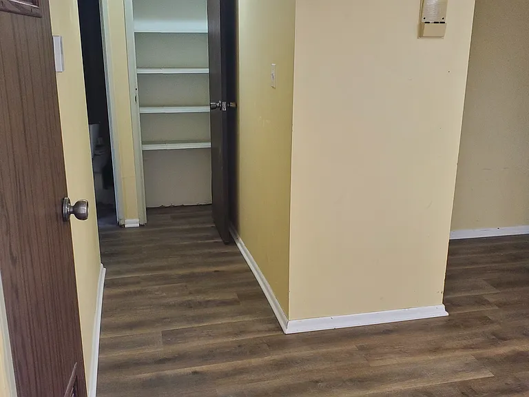 1521 NE Parvin Rd #304 — Photo 9
