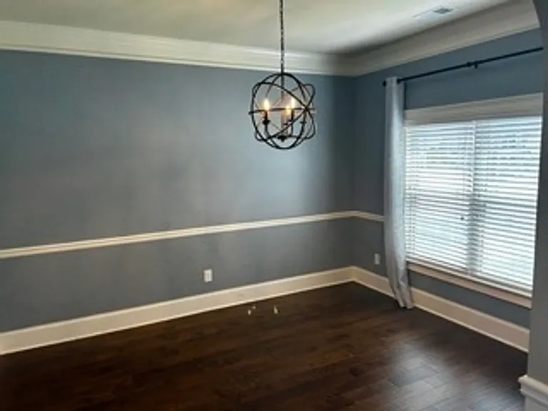 623 Meadow Grass Ln — Photo 9