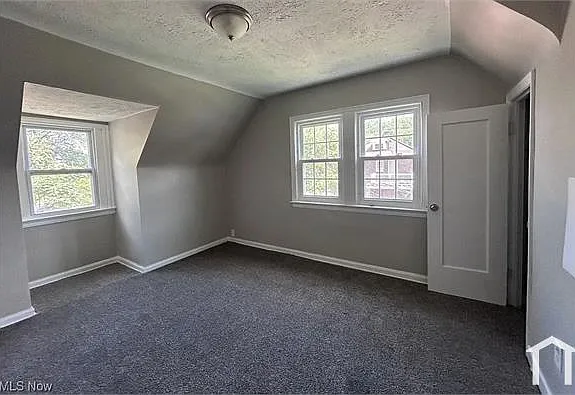 3 bed, $1,600 — Photo 4