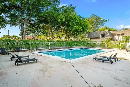 3631 NW 94th Ave #6G Photo 1