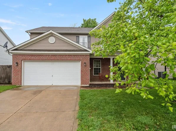 912 Water Front Dr, Kokomo, IN 46902