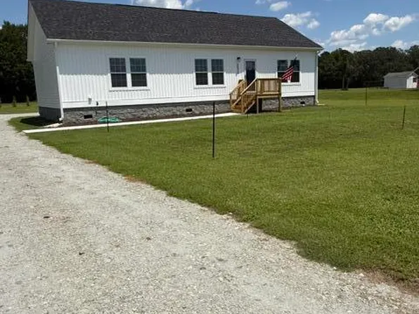 5570 River Road, Vanceboro, NC 28586