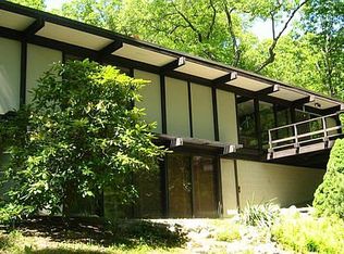 48 Overlook Rd, Mountain Lakes, NJ 07046