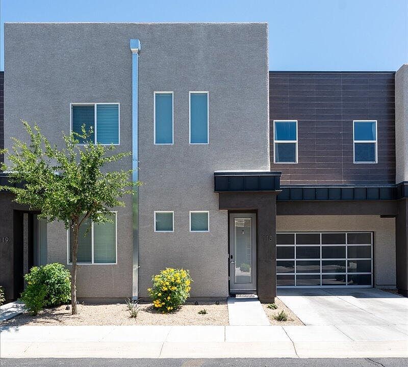 1st image of 2315 E PINCHOT Avenue #118