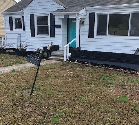 2nd image of 2108 Fine Ave