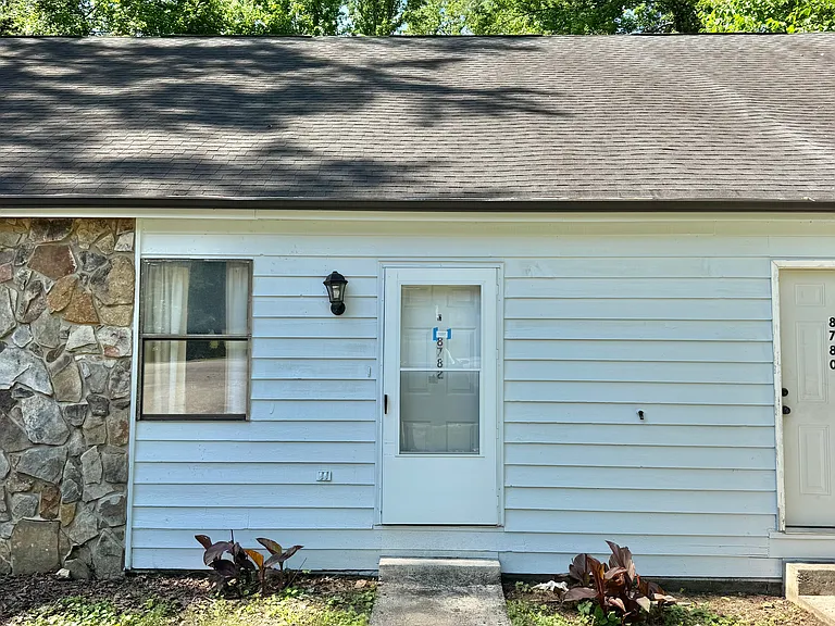 8780 Millard Lee Ln #8782 — Photo 2