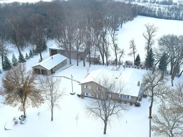 17395 State Highway 114, Starbuck, MN 56381